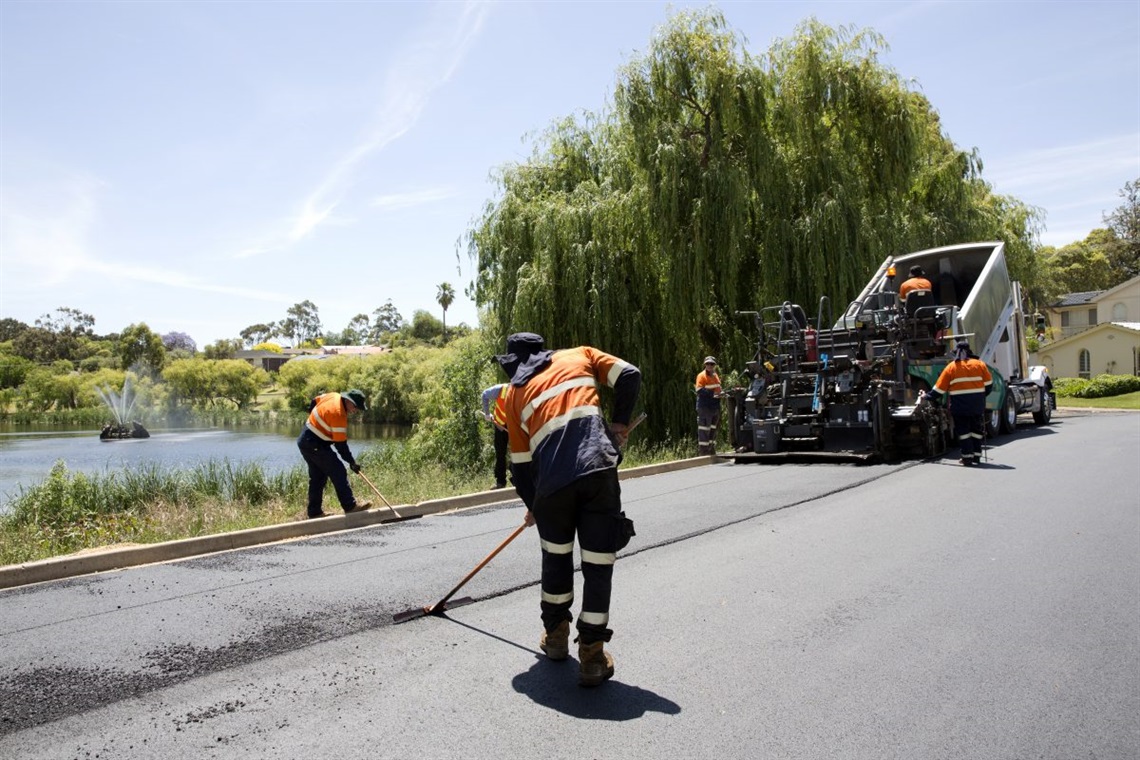 First South Australian road built with plastic bags and glass