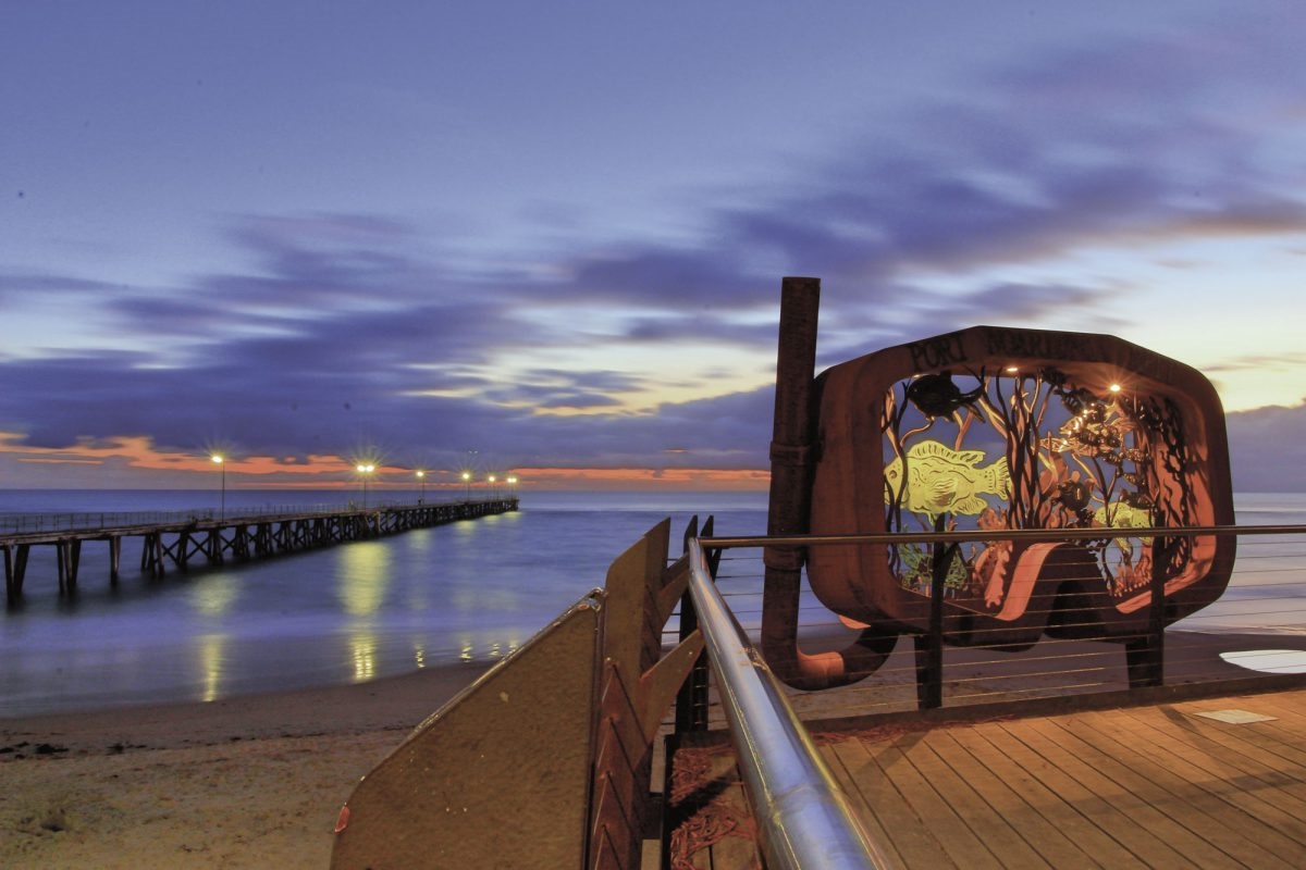 The Goggles, Port Noarlunga, by Anna Small and Warren Pickering