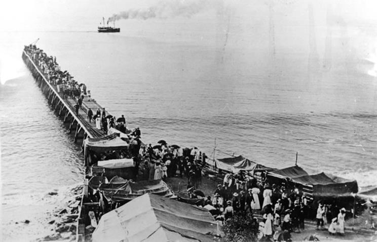 Port Willunga Jetty circa 1913, thanks to Willunga National Trust.
