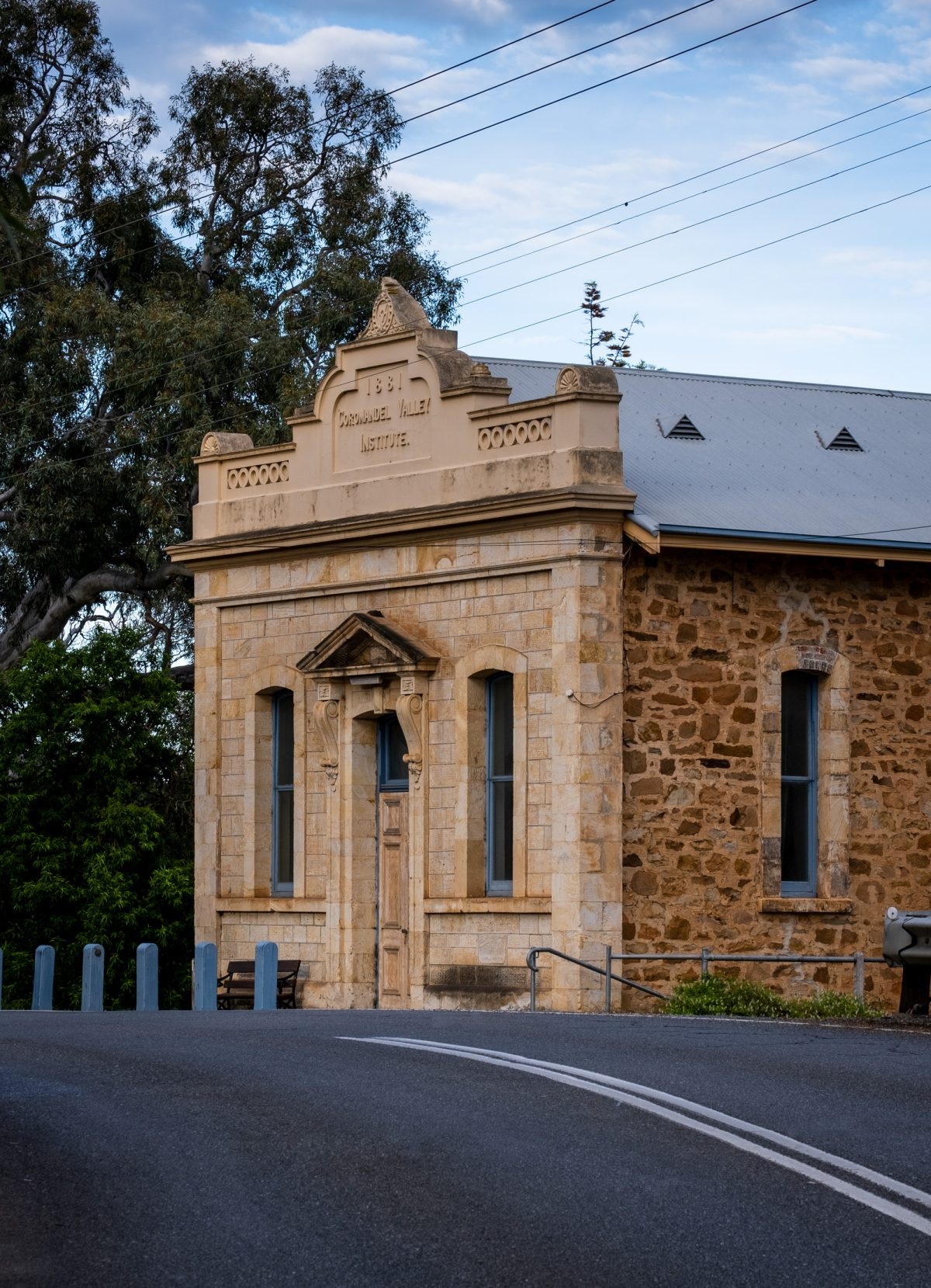 four-storey Murray family Jam and Biscuit Factory built in the late 1850s