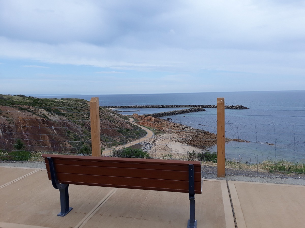 O’Sullivan Beach coastal trail
