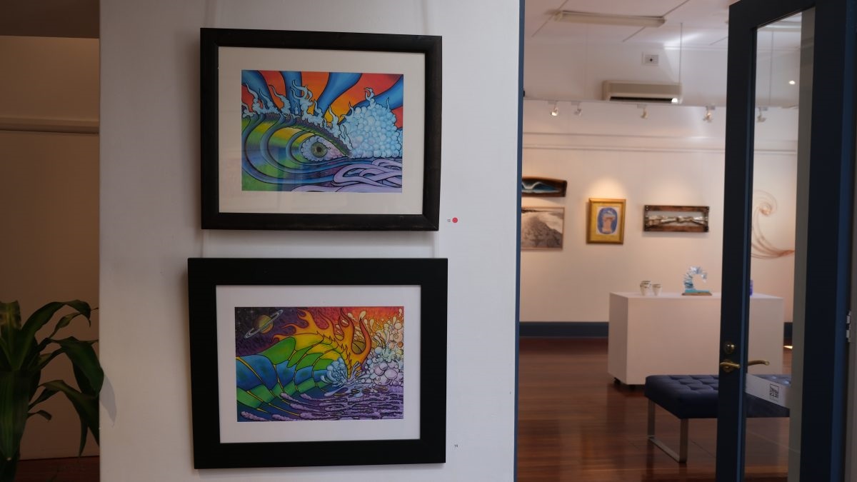 Daniel Ross's Eye-Land and Cosmic Wave