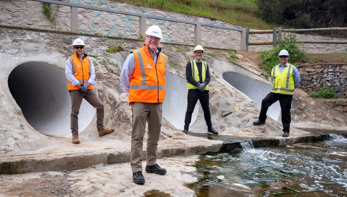 Quick thinking, state-of-the-art technology and teamwork spared a key O’Sullivan Beach road from a serious closure and costly roadworks.