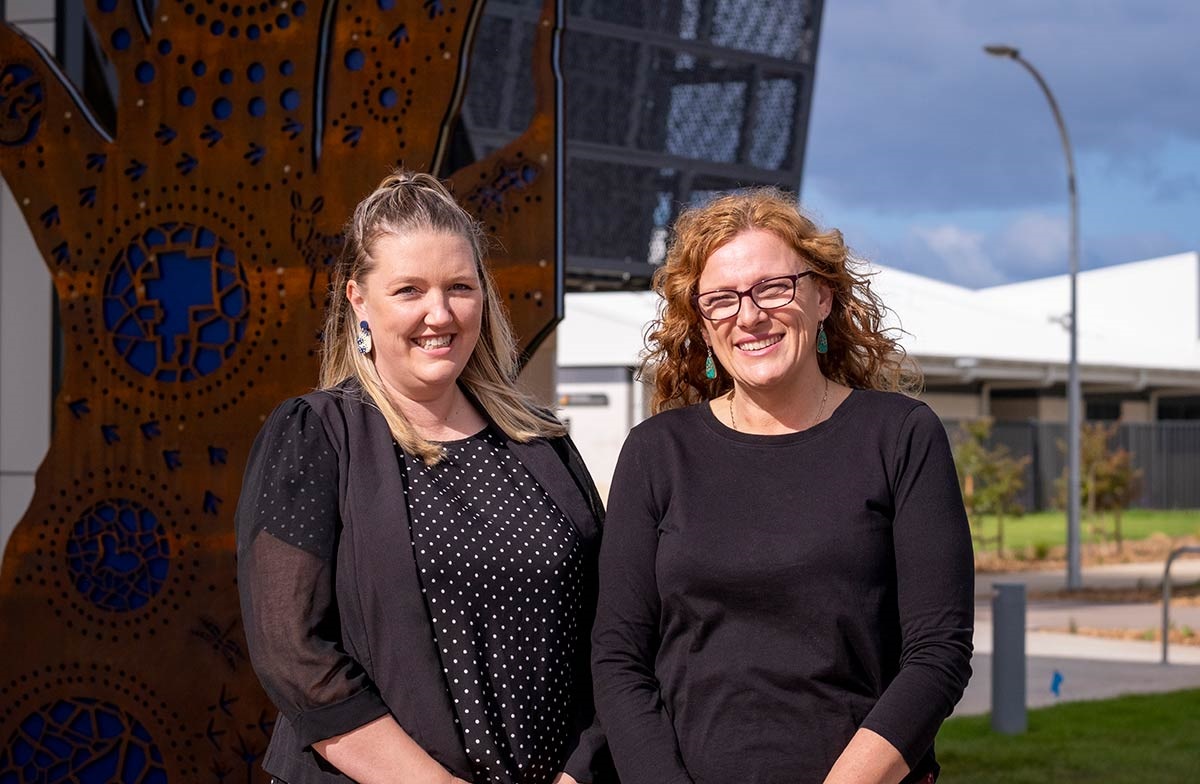 Aldinga Payinthi College Director, Community Innovation and Participation Lauren Jew with Principal Alison Colbeck.