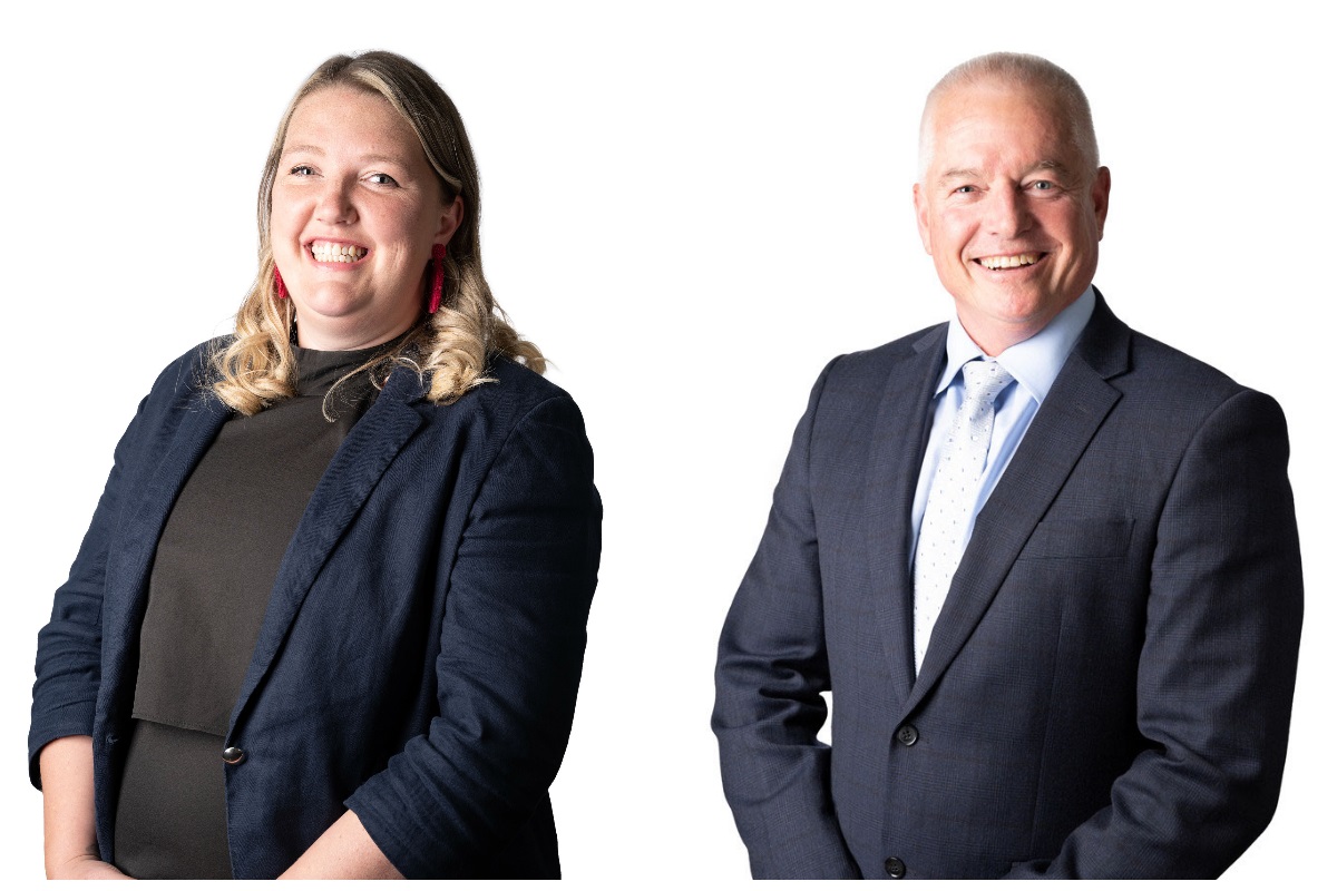 Official smiling portraits of Councillors Lauren Jew and Paul Yeomans.