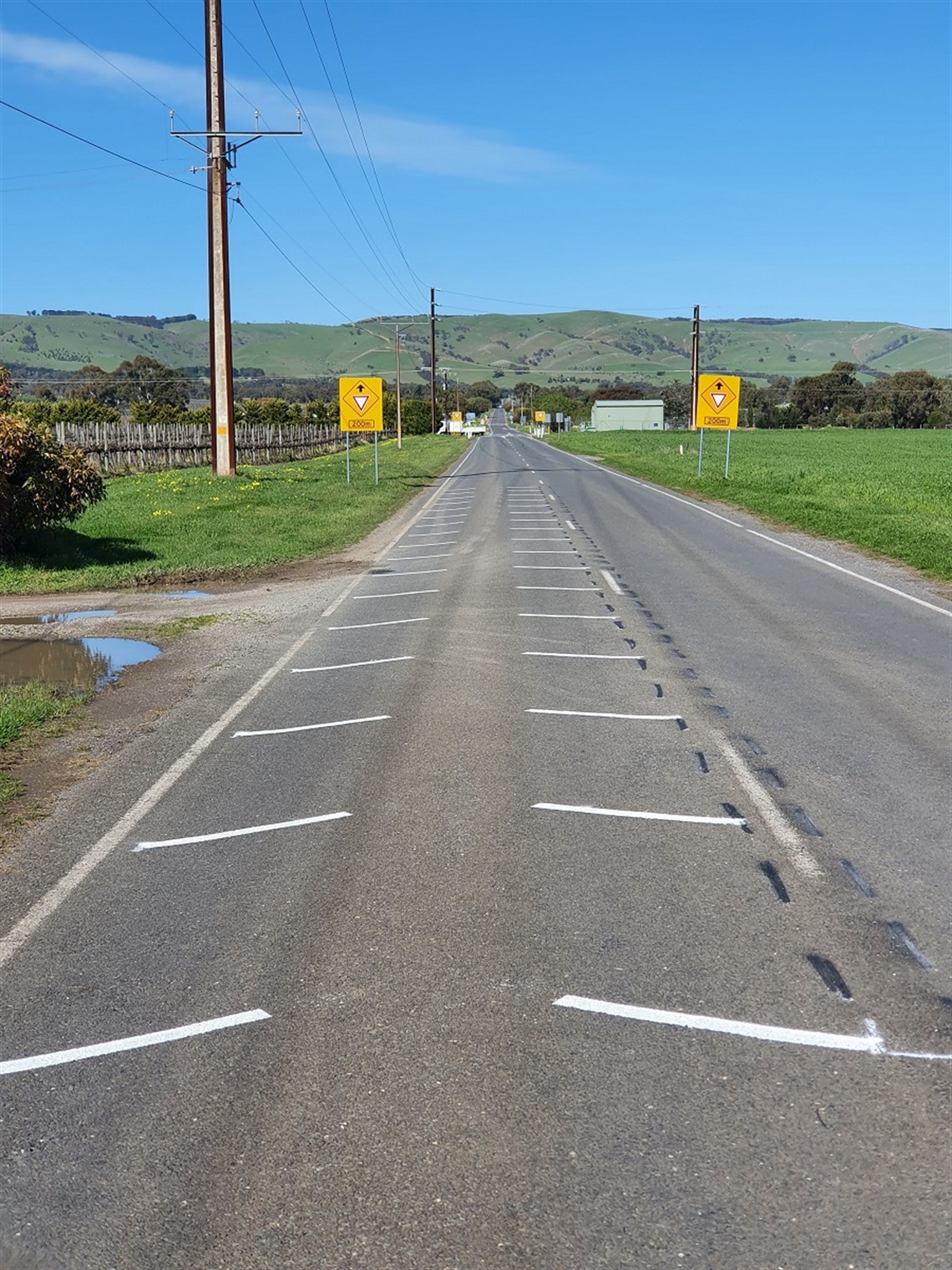 California Road, looking south