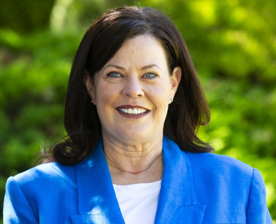 Woodcroft shannon-warren-principal cropped.jpg