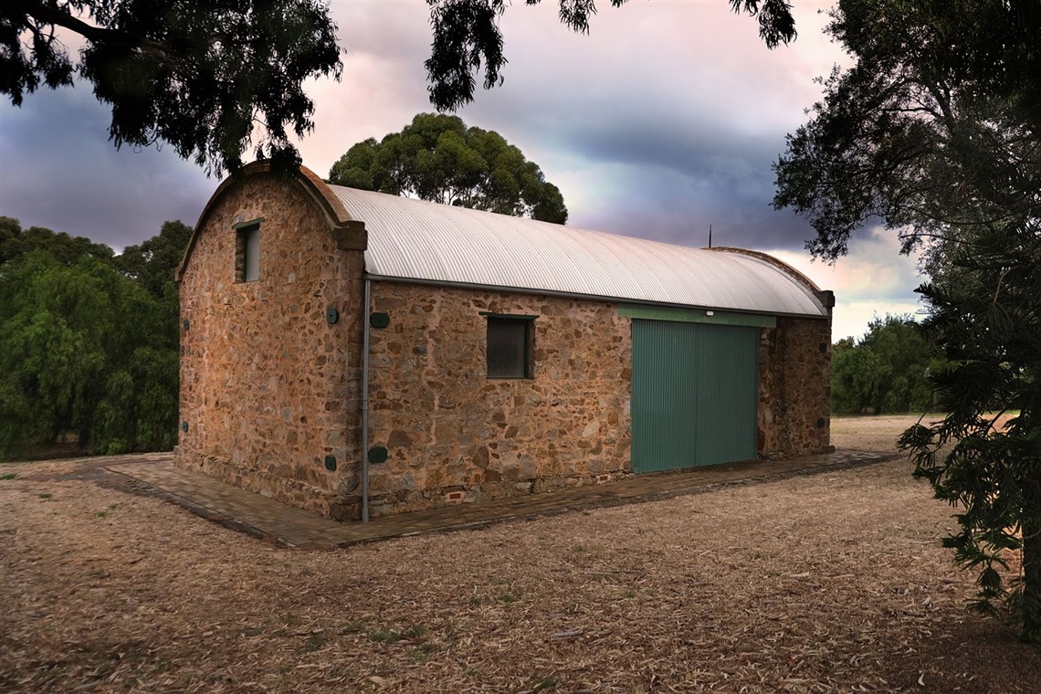 Eastons Barn.jpg